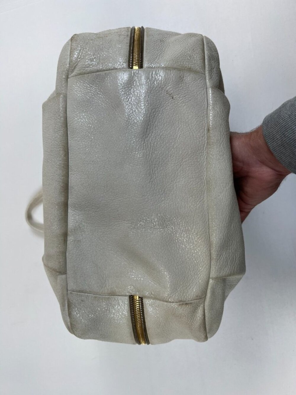 Prada Women White Vitello Daino Pebbled Leather Tote Bag Gold Hardware Large - Picture 6 of 16